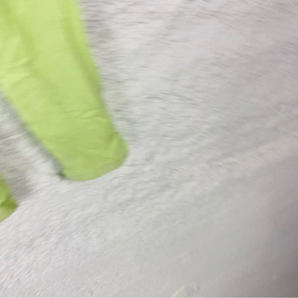 SO favorite Capri Lime Green Leggings with Lace Detail size 7